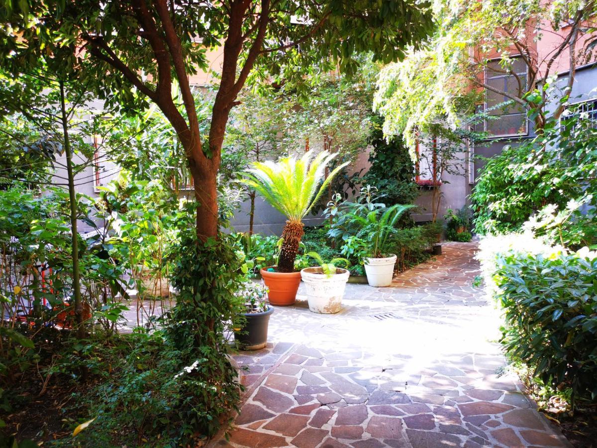 Spacious Apartment 50 Meters From The Metro Milan Luaran gambar