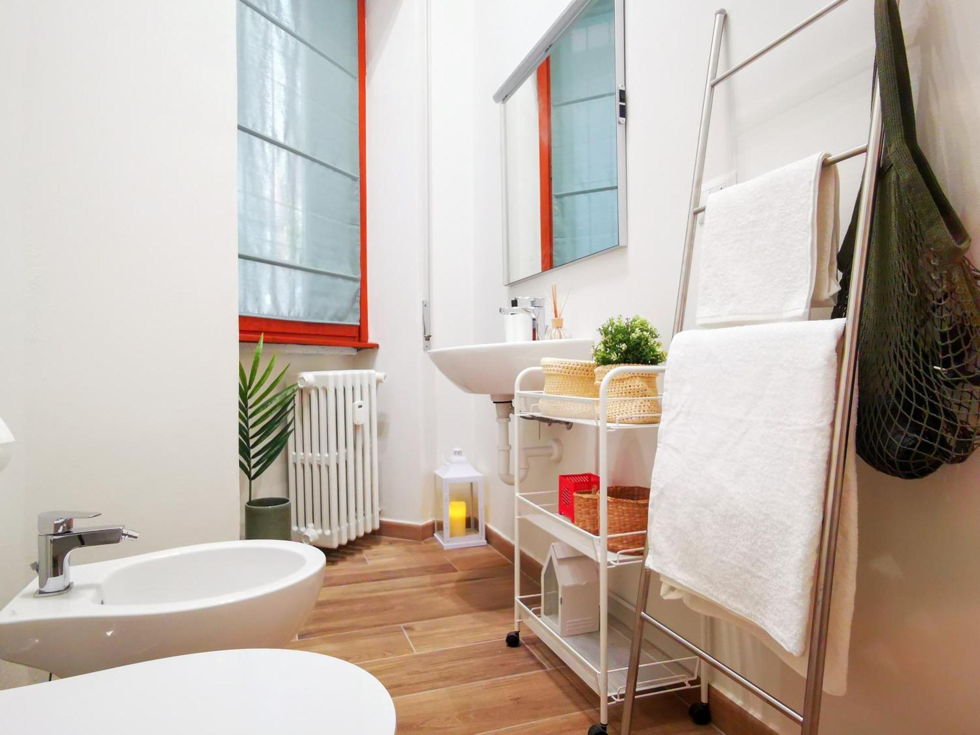 Spacious Apartment 50 Meters From The Metro Milan Bilik gambar