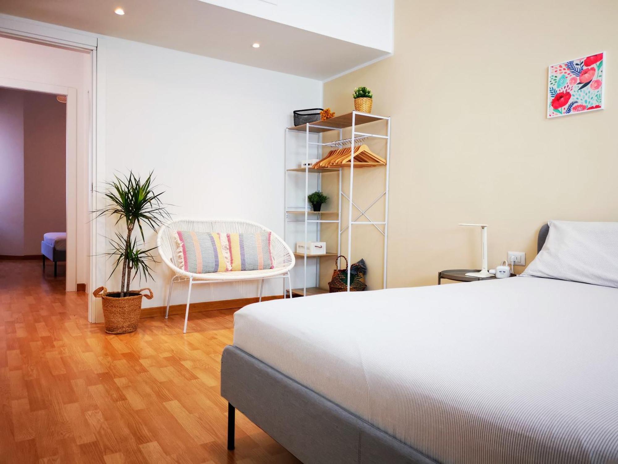 Spacious Apartment 50 Meters From The Metro Milan Luaran gambar